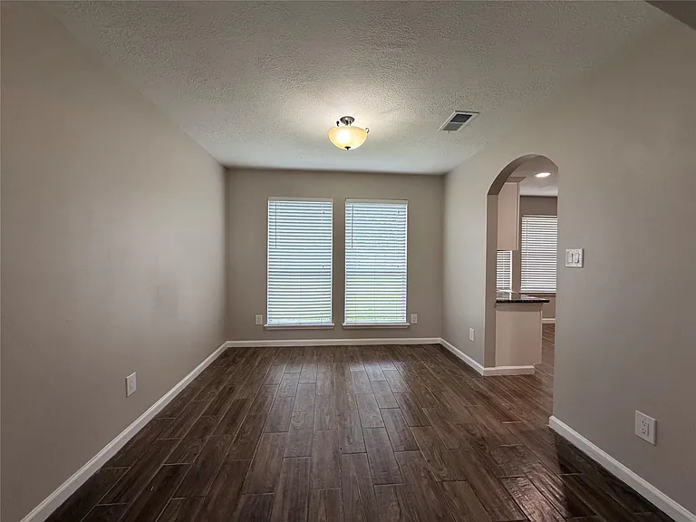 4406 Eaglewood Trail Dr — Photo 7