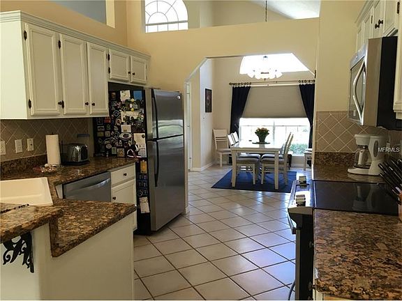 5th image of 1102 Lake Legro Ct