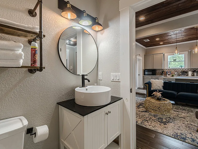 1022 Nolan St — Photo 14