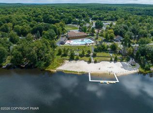 9308-9310 Fairmount Ter, Tobyhanna, PA 18466