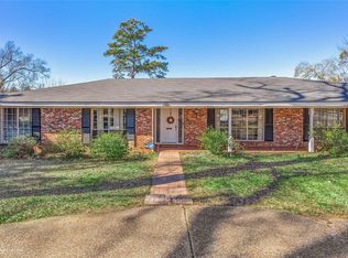 2408 Lakecrest Dr, Shreveport, LA 71109