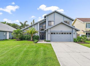 6122 Adams St, Jupiter, FL 33458