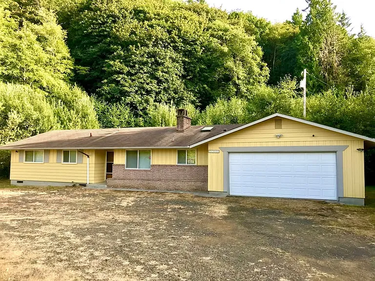11946 Highway 30 — Photo 30