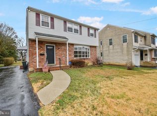 530 Grand Ave, Havertown, PA 19083