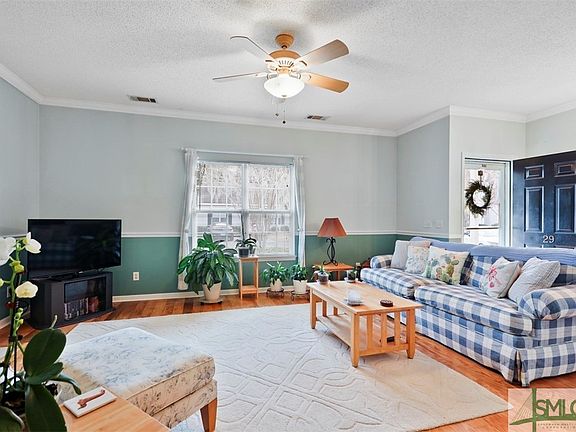 4th image of 29 Olde Towne Place Drive
