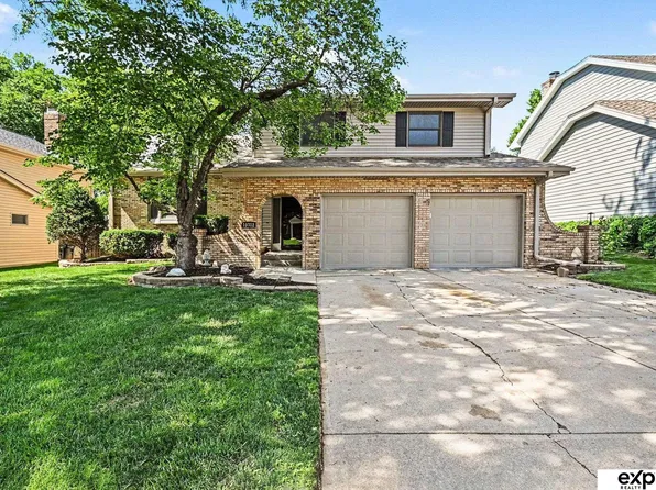 10312 Y St, Omaha, NE 68127