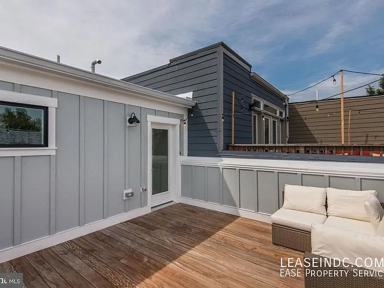 1232 I St NE #2 — Photo 25