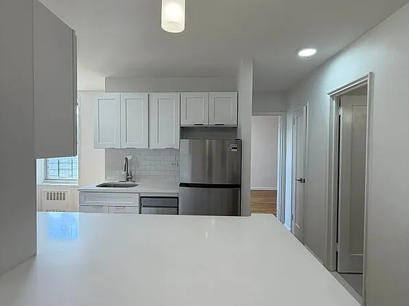 5425 Valles Ave APT 3J, Bronx, NY 10471