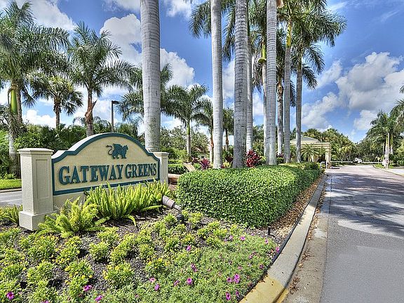 Estate homes main gate