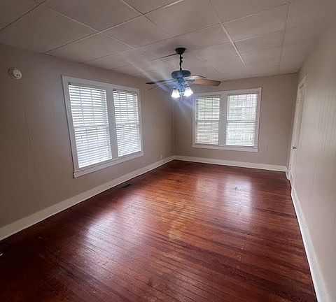 3rd image of 2233 Long St