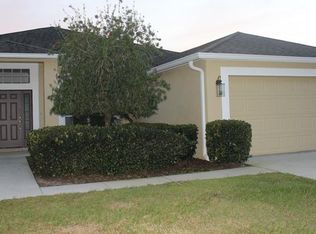 1908 Heartland Cir, Valrico, FL 33594