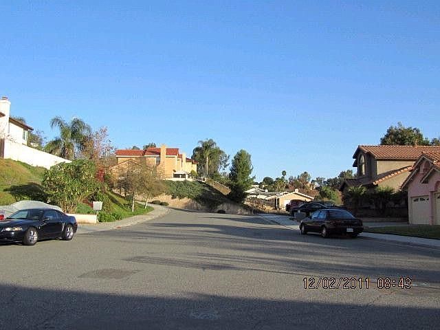 2nd image of 1854 Lookout Point Pl
