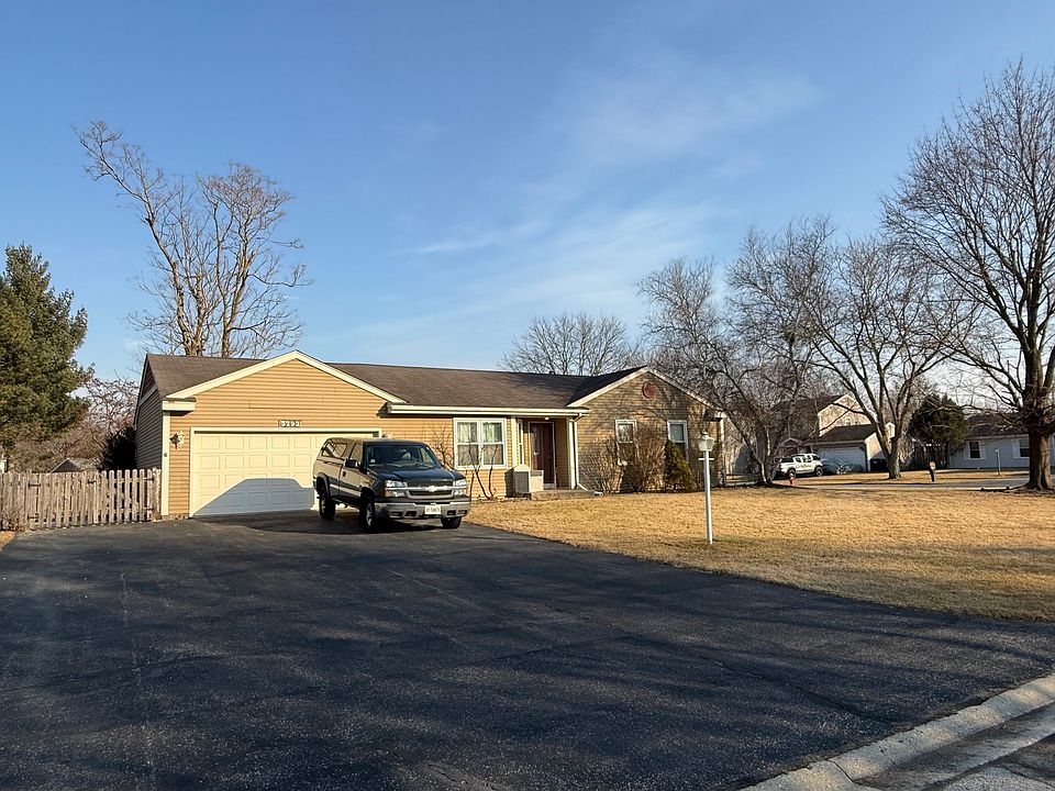 1st image of 3292 Oxford Ct