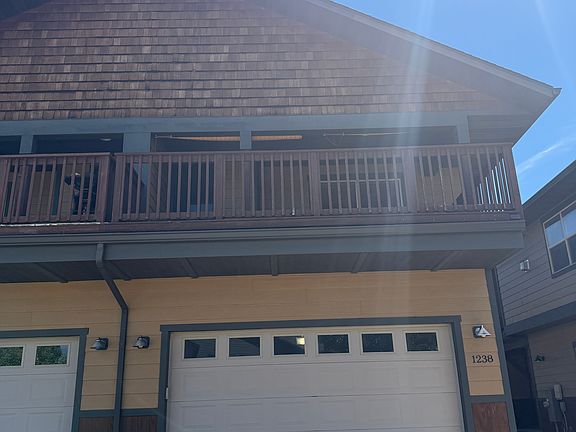 2nd image of 1238 Meagher Ave