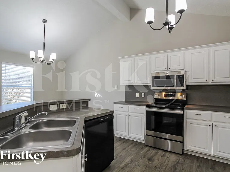 16204 N View Ct — Photo 6
