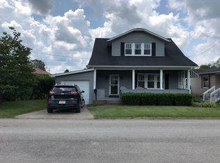 924 Harrison St, Milton, WV 25541