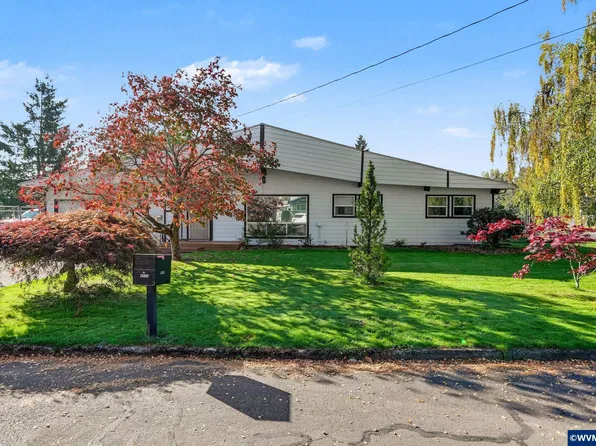 4102 Watson Ave NE, Salem, OR 97305