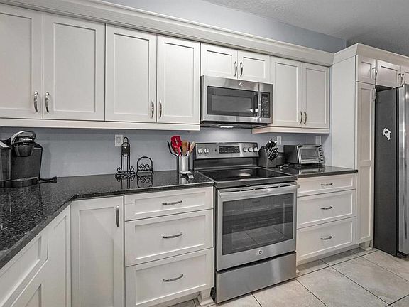 4th image of 5901 Bahia Del Mar Cir APT 223