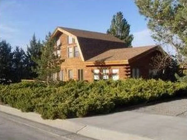 250 Arcturis Cir, Bishop, CA 93514