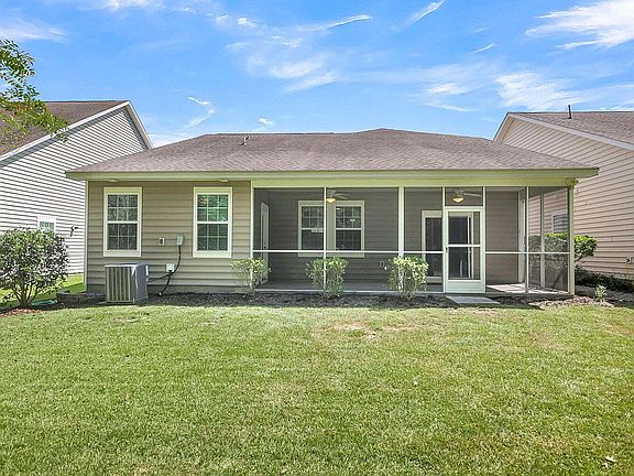 2nd image of 9747 Black Willow Ln