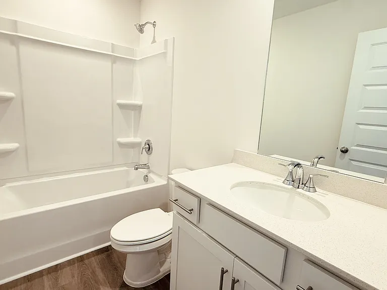 8259 Huspa Ave — Photo 24