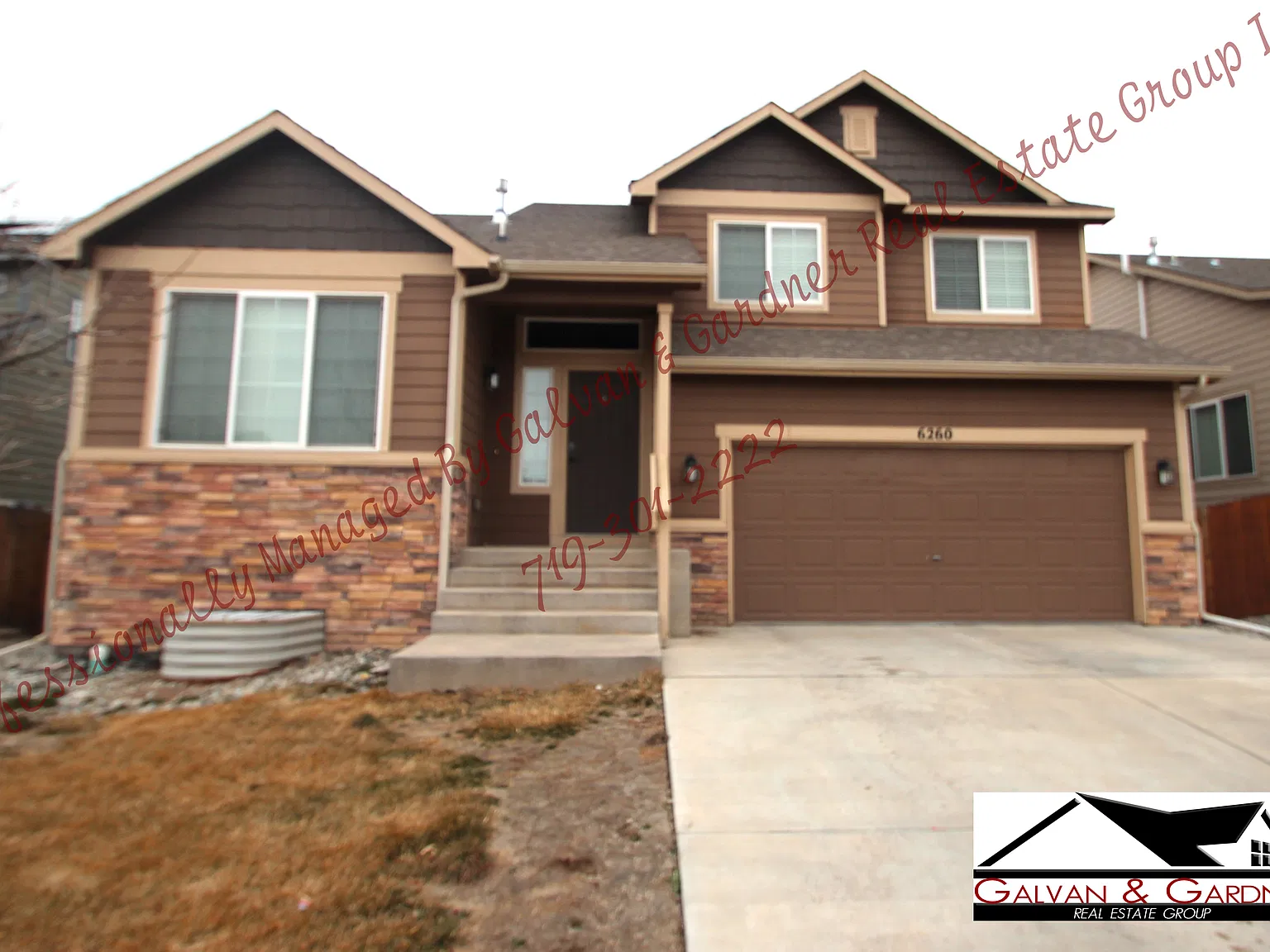 3 bed, 2.5 bath, 2444 sqft, $2,400 — Photo 1