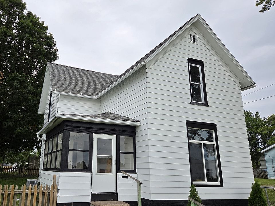1st image of 113 Sargent St #1