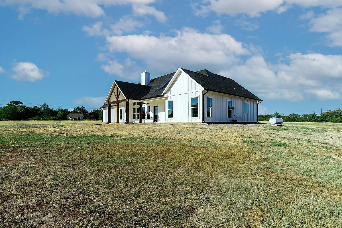 Building Photo - 12501 FM 1486 Rd