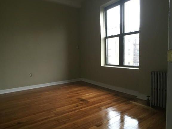 4th image of 700 W 172nd St APT 5A