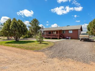 2233 Mogollon Rim Dr, Overgaard, AZ 85933