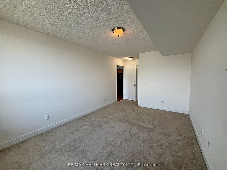 35 Viking Ln #839 — Photo 24