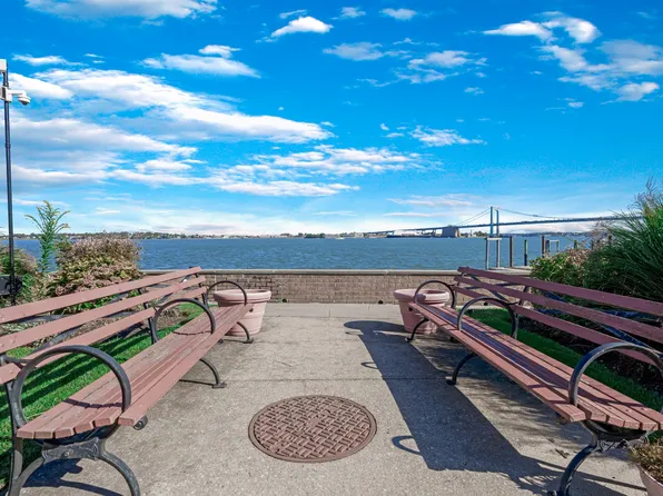 154-05 Riverside Drive image 20 of 21