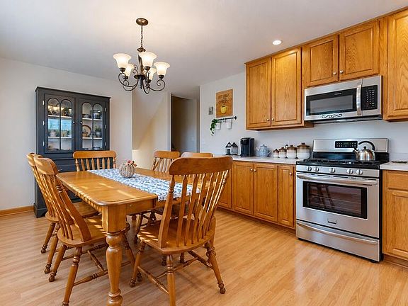 5th image of 116 Yorkshire Rd