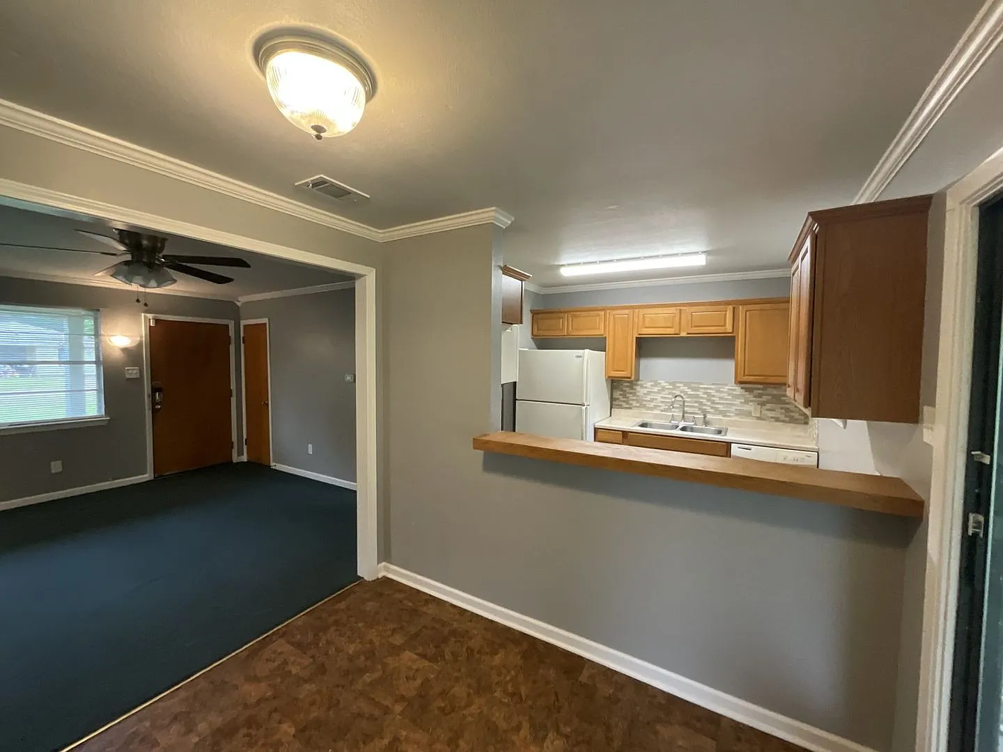 Randall — Photo 3