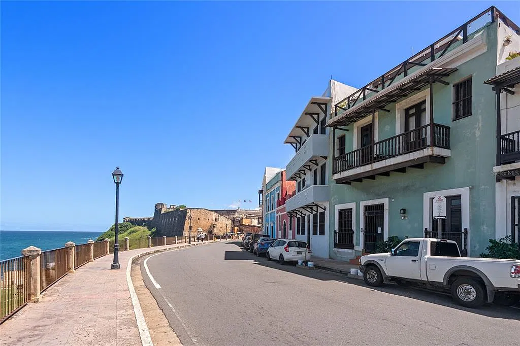 2 bed, 3.0 bath, 1500 sqft, $8,000 — Photo 3