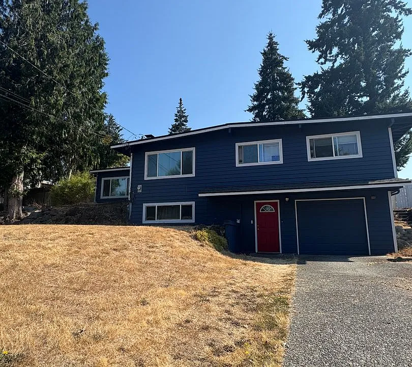 458 154th Ave SE