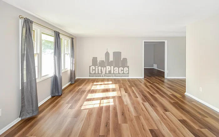 1712 Arley Dr — Photo 8