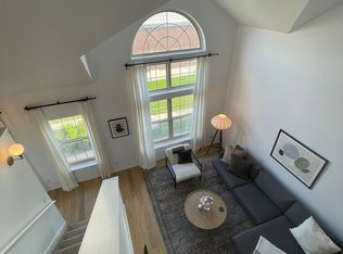 3205 Newbury Pl, Troy, MI 48084