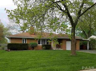 5029 N Sunnybrook Dr, Peoria, IL 61614