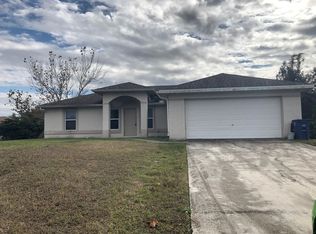 2909 38th St SW, Lehigh Acres, FL 33976