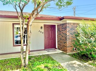 200 Yale Cir, College Station, TX 77840