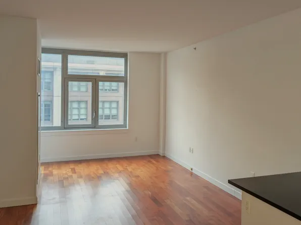 100 Jay Street image 1 of 14