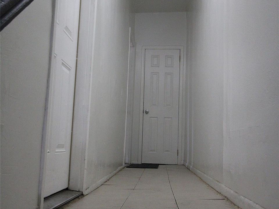 1st image of 159 N Main St Unit 2