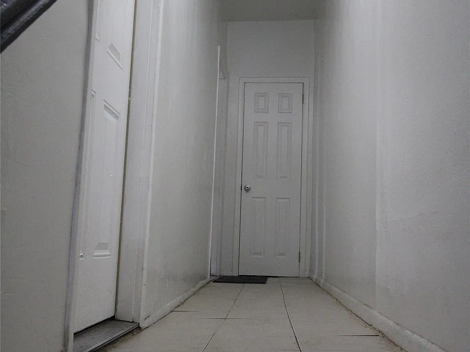 159 N Main St #2