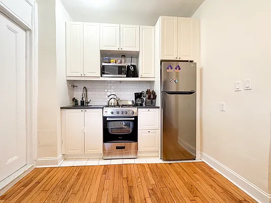 Rented by Oxford Property Group | media 2