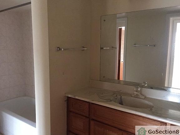 5th image of 299 Joanna Ct APT 101