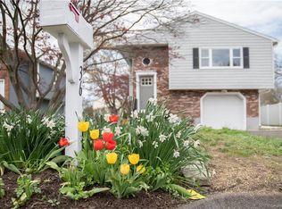 36 Farm St, Danbury, CT 06811