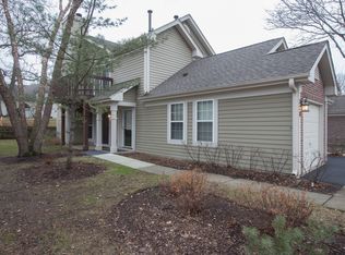 728 Ripple Brook Ln, Elgin, IL 60120