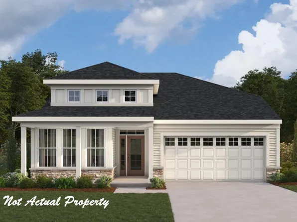 6050 Windcliff Dr E, Grove City, OH 43123