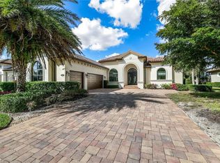 6851 Lakewood Isle Dr, Fort Myers, FL 33908